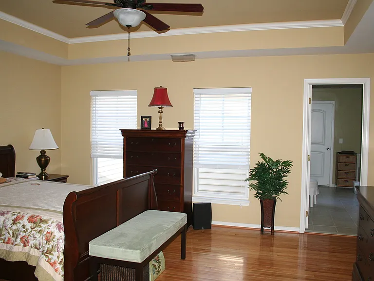 9135 Stonegarden Dr — Photo 50