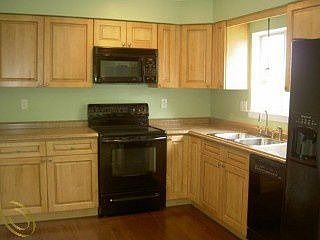 2nd image of 5236 Ethel St