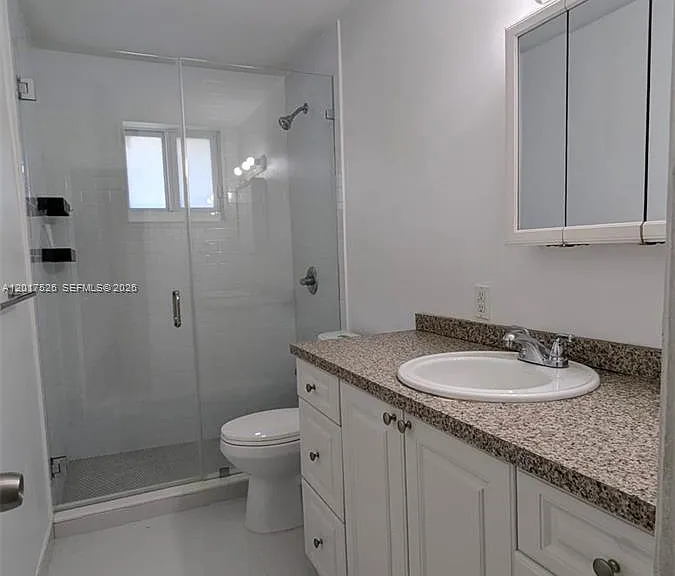 3525 SW 25th Ter #1 — Photo 7
