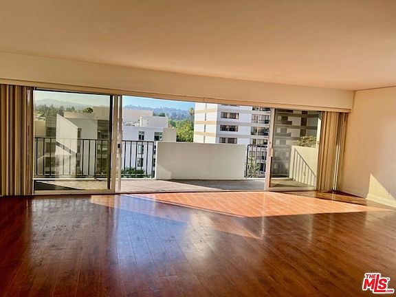 2nd image of 10450 Wilshire Blvd Unit 6J