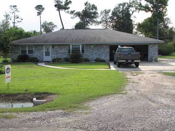 1st image of 2750 Johnnie St