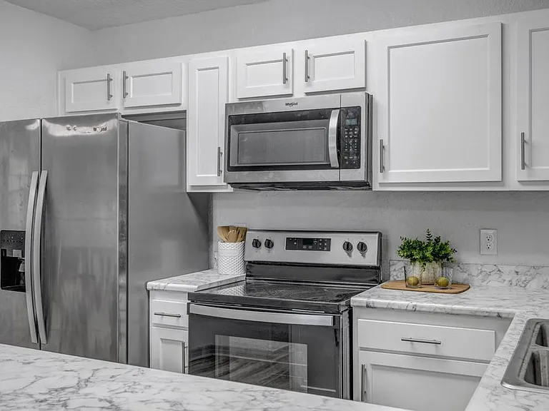 8025 Paul Jones Dr — Photo 21