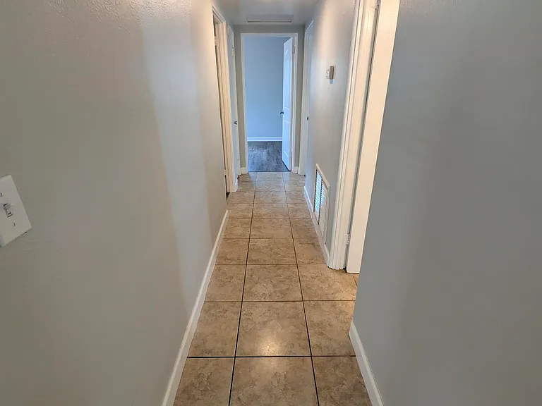 3225 Flamingo Ct — Photo 10