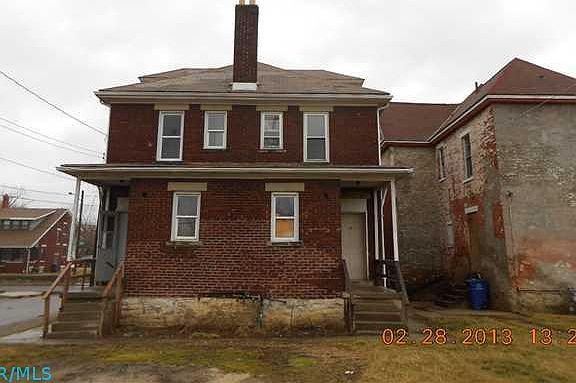 2nd image of 835-837 S Champion Ave