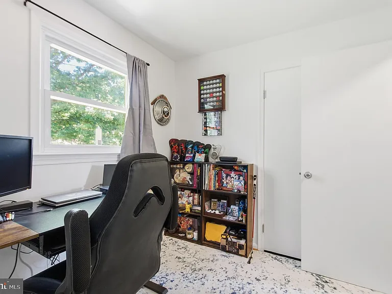 9120 Huber Ct — Photo 21