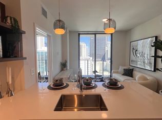100 SW 10th St #1617, Miami, FL 33130