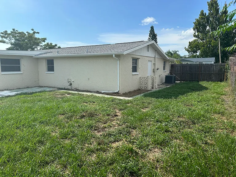 7804 Birchwood Dr — Photo 18