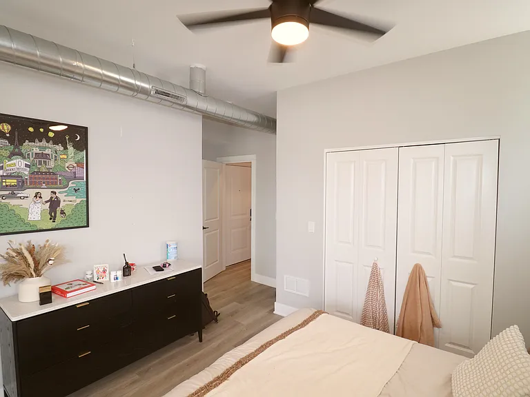 2401 N Kedzie Blvd #1 — Photo 13