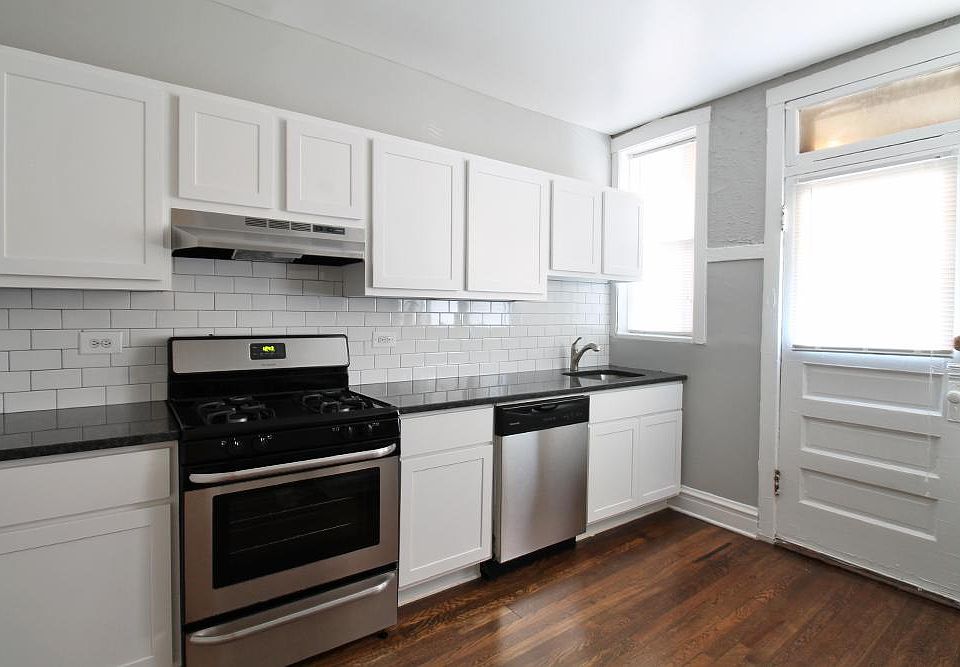 1st image of 308 Washington Blvd APT 1S