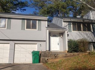 1514 Muirfield Dr, Stone Mountain, GA 30088