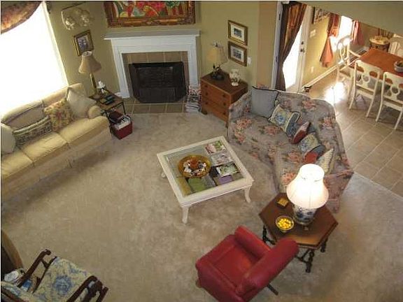 2nd image of 6135 Longmeadow Cir