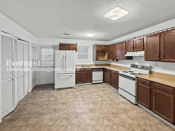 426 Buckingham Cir, Birmingham, AL 35215