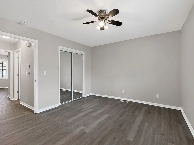 1802 SW Sunset Ave — Photo 8