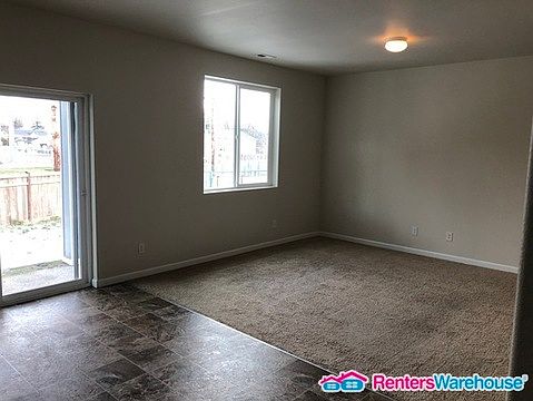 5th image of 19205 21st Avenue Ct E