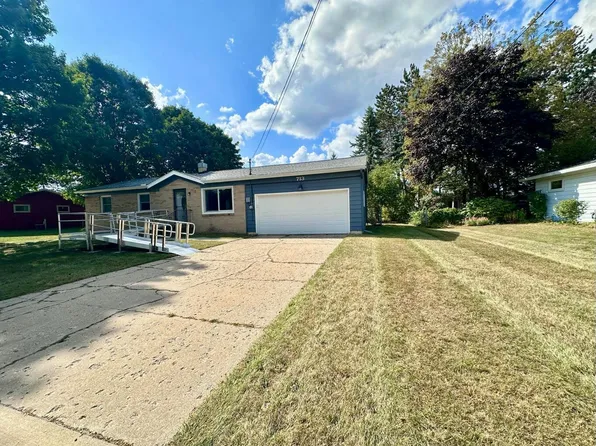 713 N Ohio Ave, Gaylord, MI 49735