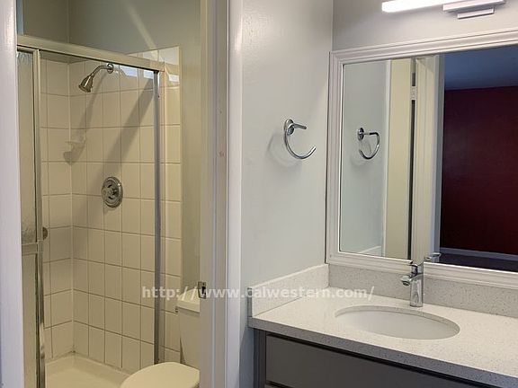 5th image of 1308 Oxbow Ct