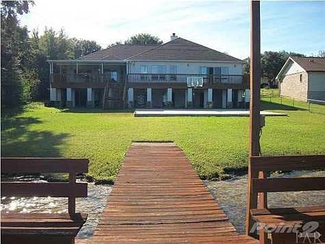 Beautiful home, large, waiting for your family