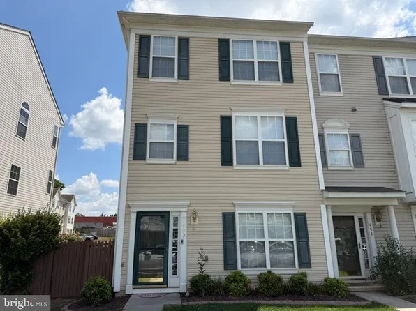 482 S Carlisle St, Greencastle, PA 17225