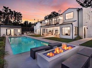 5056 Shirley Ave, Tarzana, CA 91356