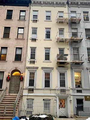 Rented by Foundation Real Estate | media 7