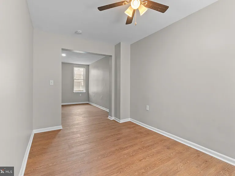 3427 Ravenwood Ave — Photo 9