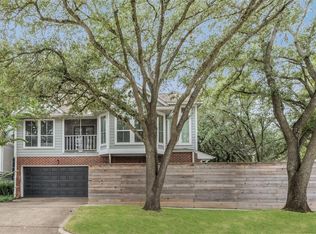 218 E 8th St, Houston, TX 77007