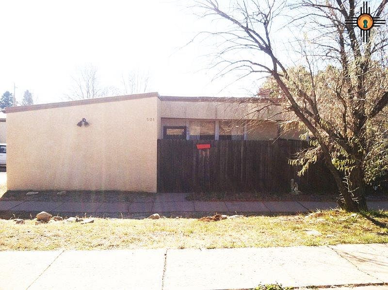 1st image of 2202 Collins Dr