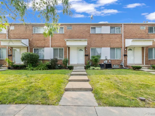 3118 E Lafayette St #38, Detroit, MI 48207