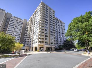 5500 Friendship Blvd APT 2423N, Chevy Chase, MD 20815