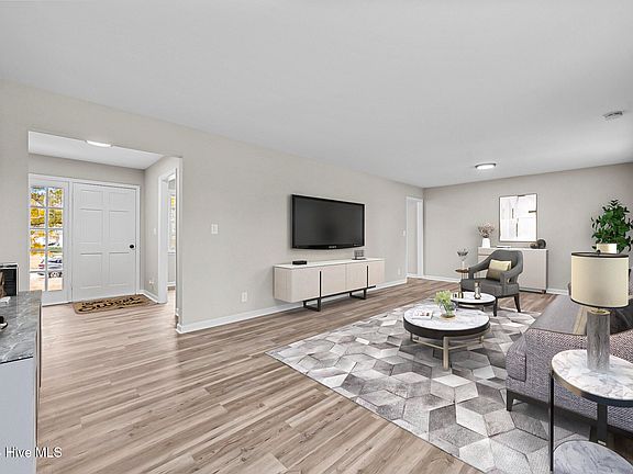 2nd image of 608 Shadowwood Drive