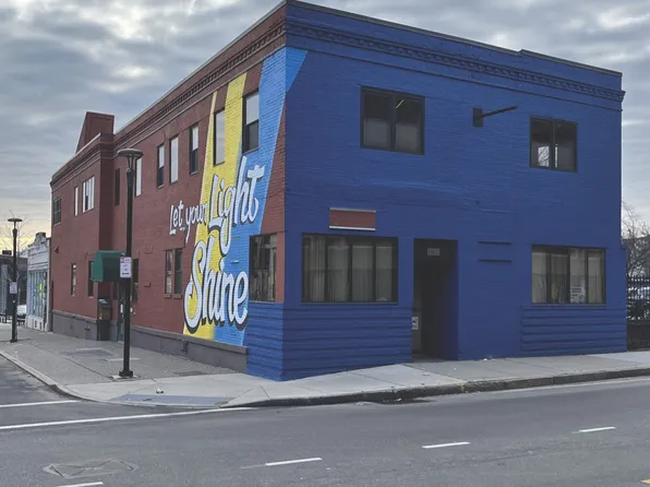 7 Charlotte St #1, Rochester, NY 14607