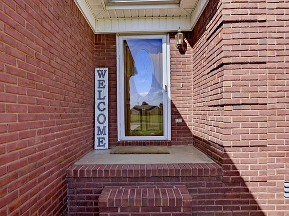 4th image of 1130 Austin Cir