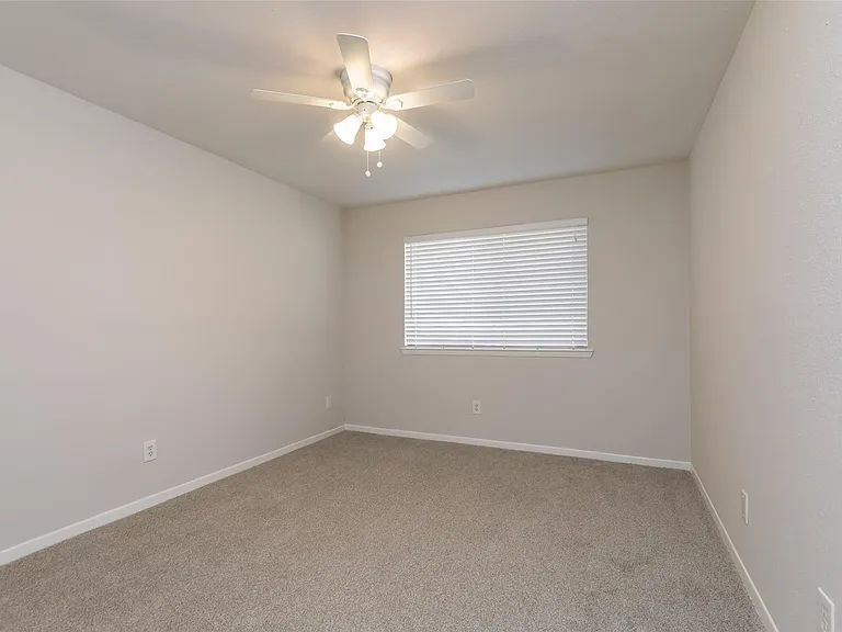 46 N Deerfoot Cir — Photo 19