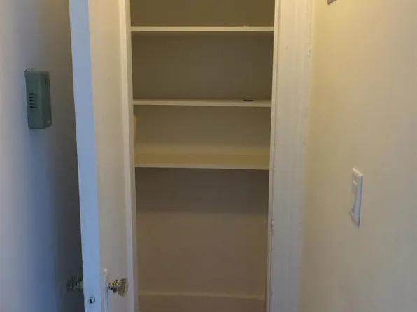 357 Sterling Place image 4 of 14