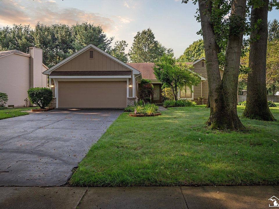 1st image of 3347 Shadywood Dr