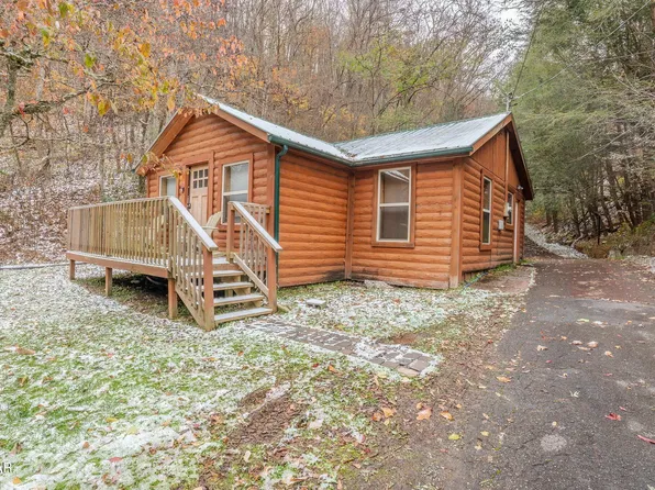 1321 Wears Valley Rd, Townsend, TN 37882