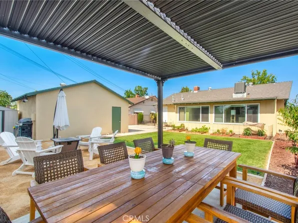 1402 E Madison Ave, Orange, CA 92867