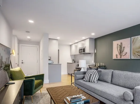 336 Harvard St #4, Cambridge, MA 02139