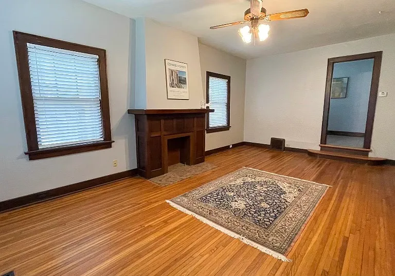 1114 N Carlos St — Photo 8