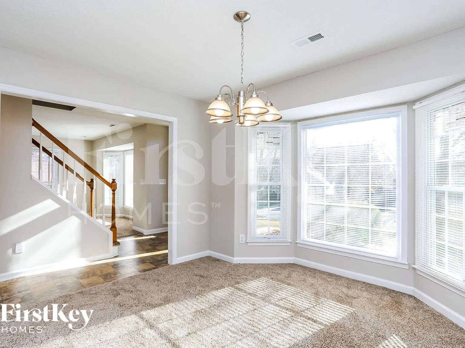 3 bed, 2.5 bath, 1742 sqft, $2,315 — Photo 4