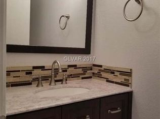 5698 Wind Dancer Dr, Las Vegas, NV 89118