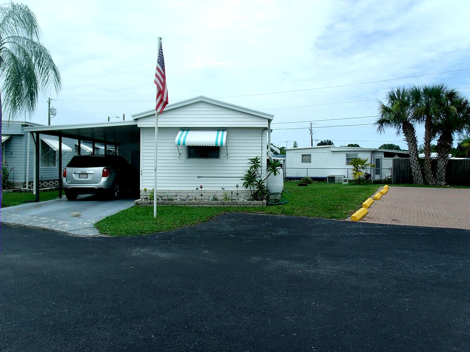 1st image of 7400 46th Ave North #200