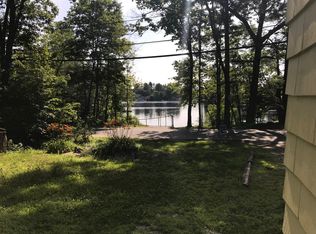 70 Shore Dr, Salem, NH 03079