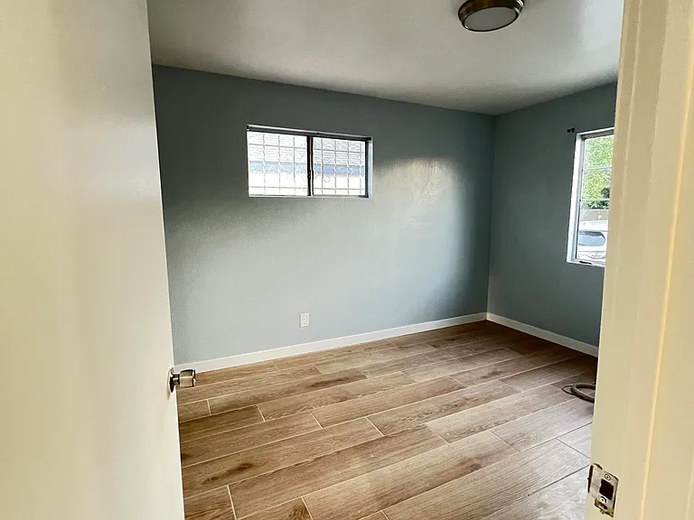 3851 Cimarron St — Photo 8