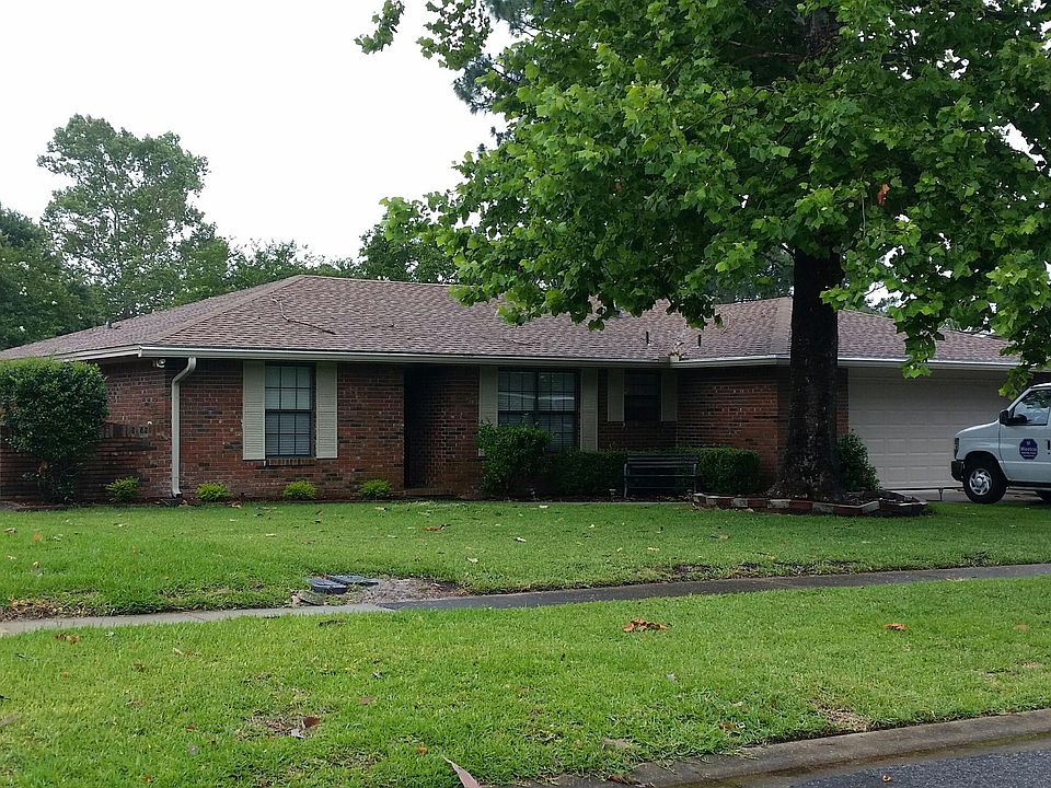 1st image of 350 Angela Ln