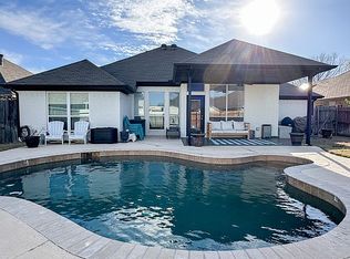 5315 Ridgecrest Dr, Wichita Falls, TX 76310
