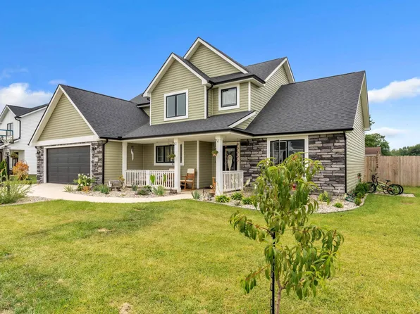 310 Todd St, Topeka, IN 46571