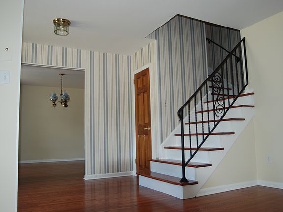 Formal Entrance Foyer Stair