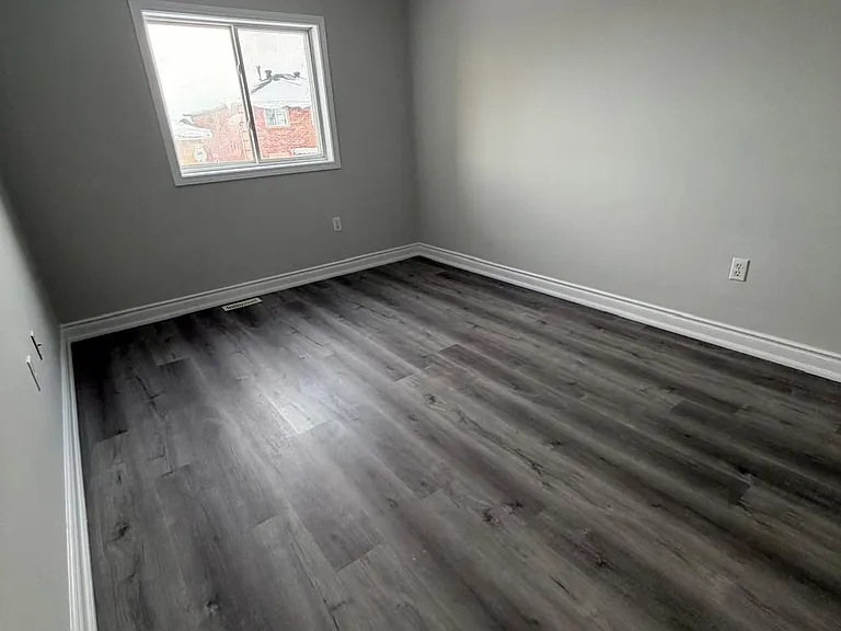 42 Patrick Dr — Photo 4