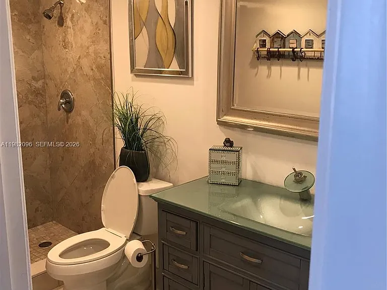 2841 N Ocean Blvd #1208 — Photo 14